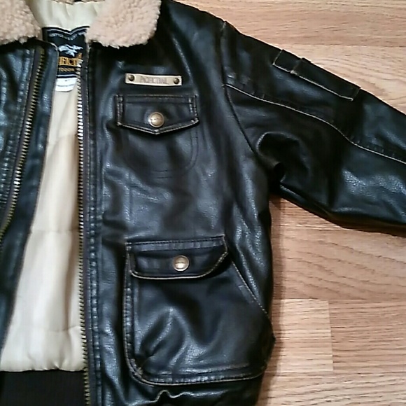 Jacket - Picture 3 of 5